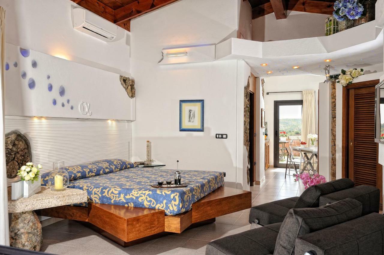 Residence L'Ea Di Lavru - Appartamenti Mono-Bilo-Trilocali Porto San Paolo  Exterior foto