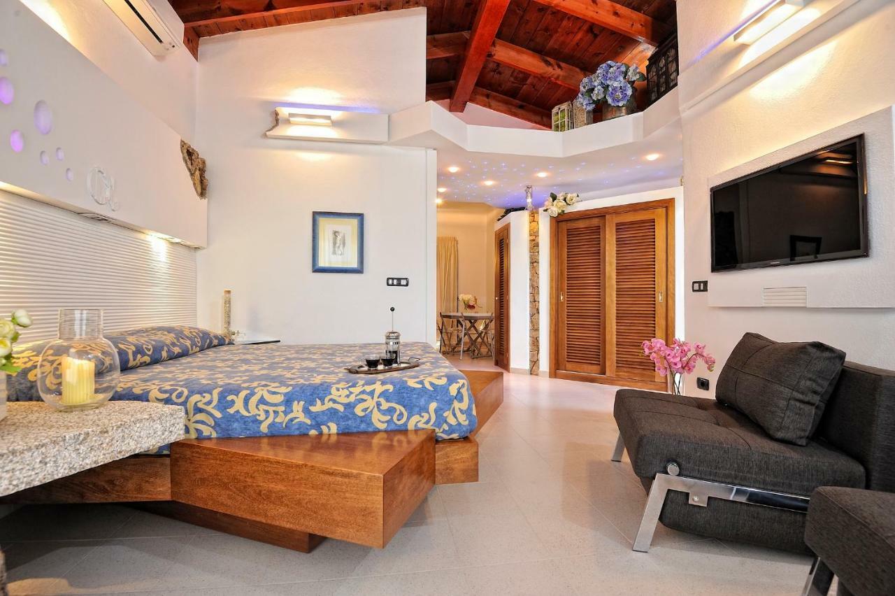 Residence L'Ea Di Lavru - Appartamenti Mono-Bilo-Trilocali Porto San Paolo  Exterior foto
