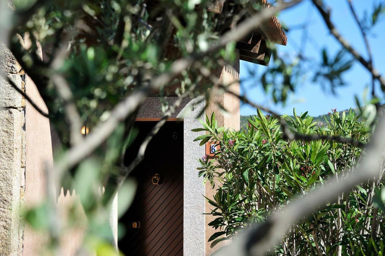 Residence L'Ea Di Lavru - Appartamenti Mono-Bilo-Trilocali Porto San Paolo  Exterior foto