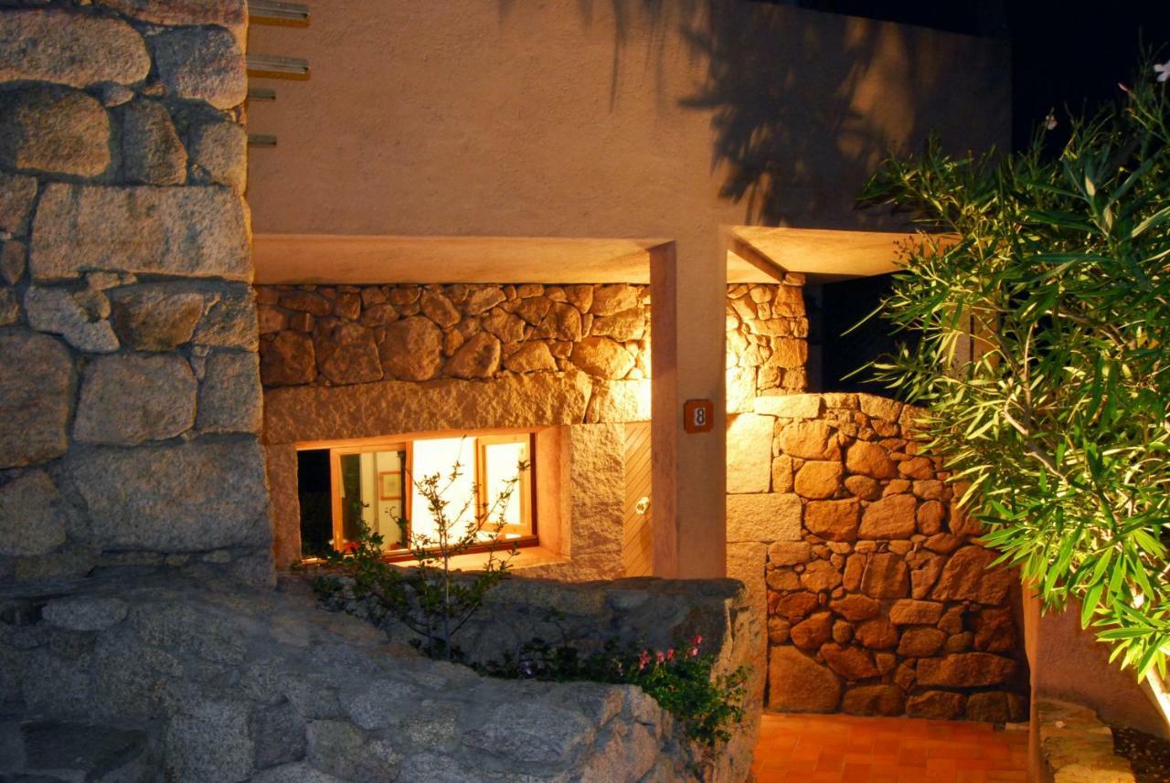 Residence L'Ea Di Lavru - Appartamenti Mono-Bilo-Trilocali Porto San Paolo  Exterior foto